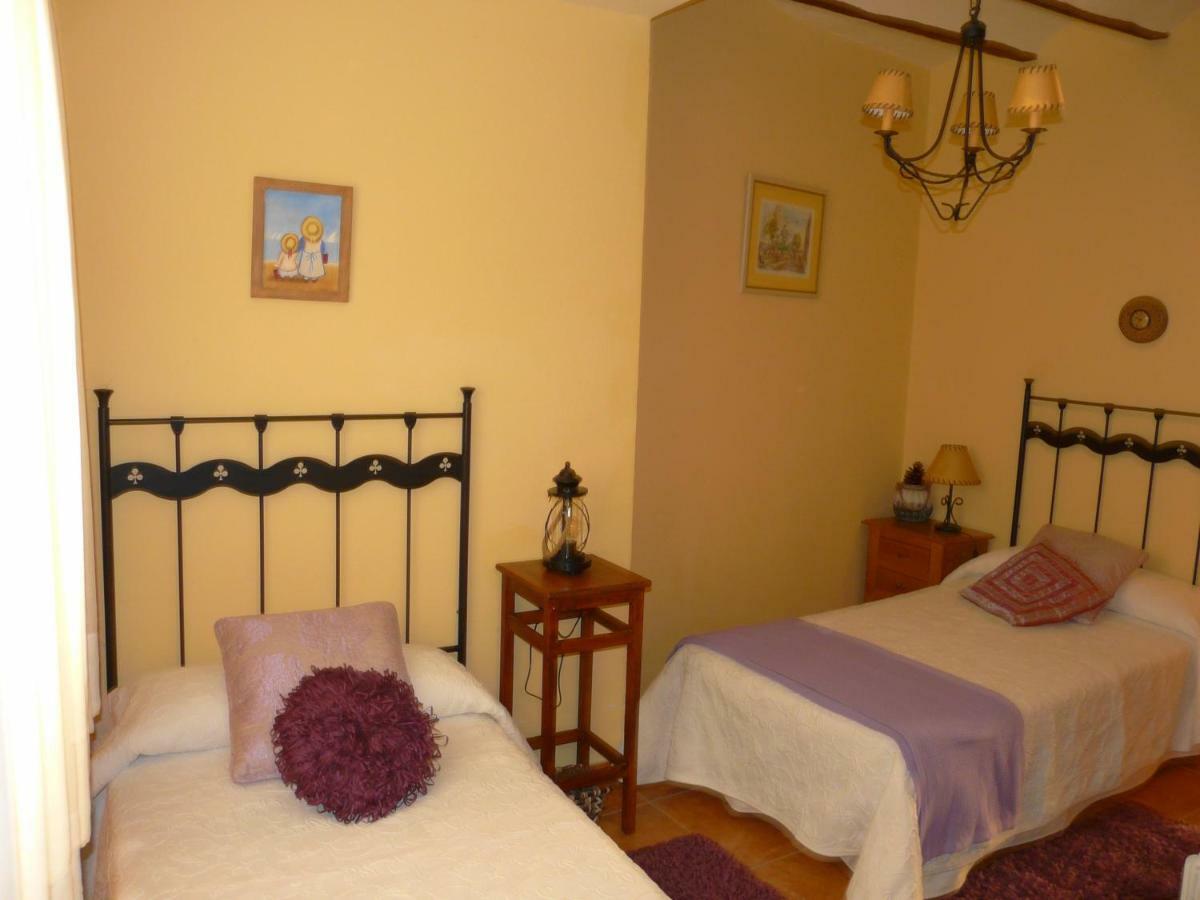Penzion Casa Rural Valle Del Palancia Castellnovo Exteriér fotografie